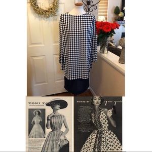 Vintage Toni Todd Navy And White 60’s Style Dress